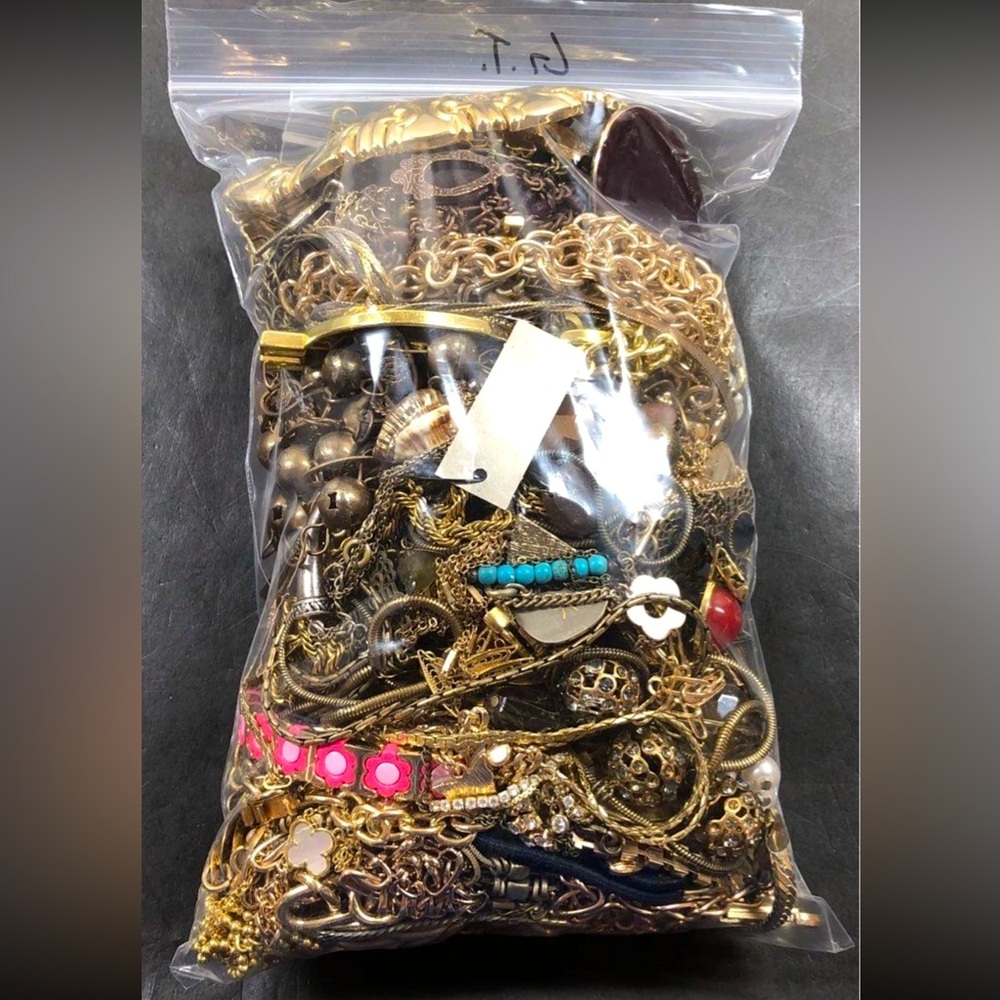 3 LB Estate Jewelry Mystery Box ✨VTG Mod Reseller Collector Bulk Curated Lots 🤩